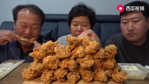 网红吃无骨鸡瓜视频大全,创意美食视频大盘点  第1张